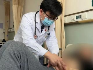 【笃行实干 大抓业务】石岛人民医院血液肿瘤科成功开展微创胃造瘘术，为晚期食管癌患者解“进食难题”