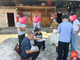 松桃人民医院：上门服务温暖重度残疾人