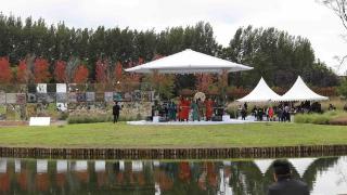 以山为媒让艺术融入自然 在秦岭脚下感受万物和合之美