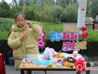 德州天衢新区长河街道尚德社区举办“巧手造物・艺享邻里”手工市集活动