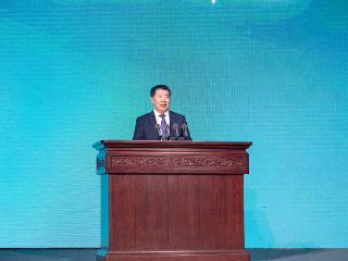 踏遍层峰辟新天 | 中国重汽集团2025年合作伙伴大会成功举办