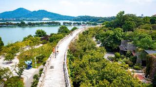 青春华章丨在南京,“诗和远方”触手可及 青春华章丨在南京,“诗和远方”触手可及