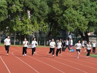 上饶市第一中学茶山校区2025秋季运动会圆满结束