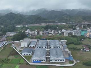 贵州松桃：强村富民工坊以“产业兴”托举“百姓富”