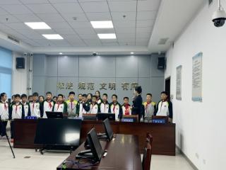 崂山区开展“检爱同行 共护未来”未成年人法律科普教育新时代文明实践活动