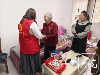 合肥肥东218位百岁老人的 “幸福日常”