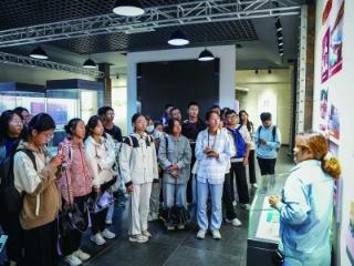 药大开展“大思政课”实境教学