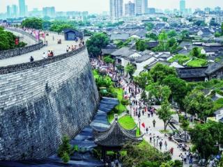 千年地标“破圈” 文旅产业“焕新”