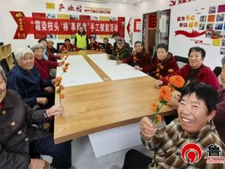 【志愿服务】 德州天衢新区新区服务管理办公室开展“霜染枝头 ‘柿’事顺意”手工赋能活动