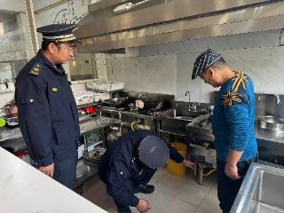 青岛西海岸新区泊里镇综合行政执法中队扎实开展燃气使用安全执法整治行动