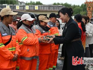 石家庄市新华区：环卫工人节致敬“城市美容师”