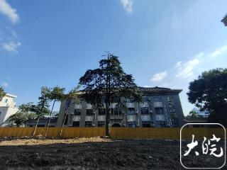 沿街建筑拆除，安徽省体育局老建筑从“幕后”显露到街前