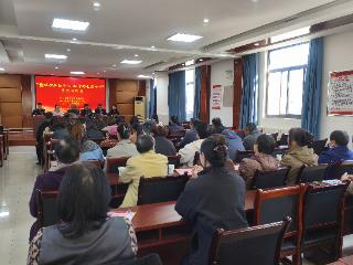 财源街道三里社区开展“懂法护老始于心 敬老助老践于行”敬老月活动