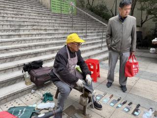 重阳暖人心，分类入人心——和家园北社区重阳节便民活动与垃圾分类宣传同步升温