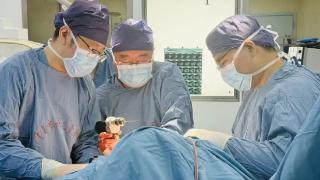 “大医院专家来了，我们在社区看病，也更放心了”