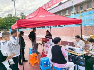 泰安联通肥城分公司举办“客户服务日”活动 线下惠民践初心