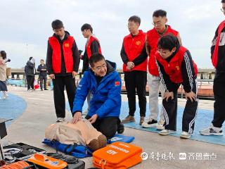 筑牢安全防线！蓝天救援、绿叶医疗携手护航烟台公益巡河活动