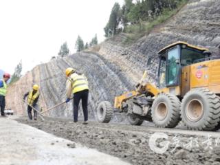 习水：G352桃林至大水公路年底通车在望，乡村振兴再添动脉