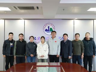 弘扬高尚师德，传递社会正能量——河北建材职业技术学院召开何玉龙老师见义勇为事迹专题座谈会