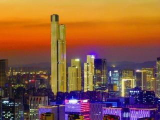 紫金金融中心亮灯