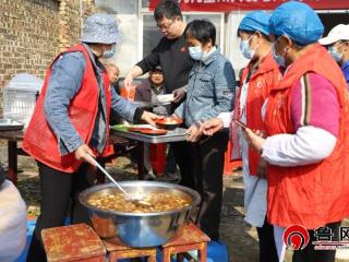 德州市宁津县保店镇：党建“红”燃幸福灶 食堂“暖”护夕阳红