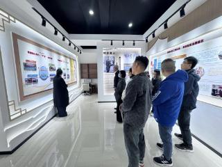 济南市莱芜区张家洼街道：先锋论坛聚星火 实地观摩赋新能