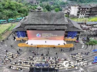 线上“达人”线下聚！在遵义乌江寨，看见数字流量遇上三农烟火