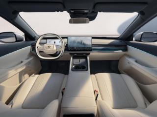 15 万想买新能源性能车？东风奕派 eπ007 适配新手，性价比拉满