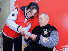 平安产险山东分公司开展“人生百年关爱 重阳情暖平安”平安守护者行动