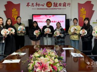 文化浸润清廉 江汉区大兴路幼儿园廉心向党守初心