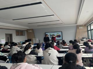 烟台市莱山区实验小学开展科学讲座