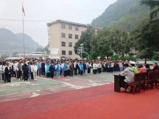 “法治护航青春，法律伴我成长”—普定县司法局补郎司法所开展送法进校园活动