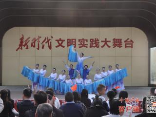 张湾区在国瑞里社区开展文明实践集市活动