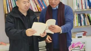 【先锋面对面】初心如磐践使命 大爱无言显担当 —— 专访西海岸新区文明市民、退役军人党员志愿者闫栋梁(图1)