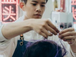 电影《向光花盛开》热映 主演赵润南：一句“我在”，对一个陌生人来说力量巨大