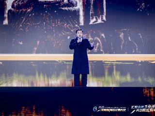 从“社恐i人”到“网红”讲解员，他在龙门石窟当数字“摆渡人”