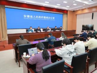 安徽公安去年以来办理侵企经济犯罪案件2300余起，挽损2亿余元