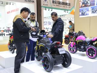 平乡自行车童车玩具产业看新潮