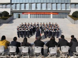 临沂市工业学校现代服务系举行“强国复兴有我，唱响时代强音”主题红歌比赛