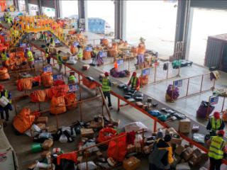 峡江：迎战“双十一 ”快递分拣忙