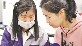 家人眼中的媒体人 闪闪发光的你