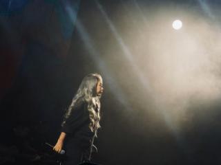 陈小霞2025“COMPOSER老翅膀”音乐分享会北京启幕，上演“年度最有温度现场”