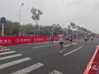 2025合马开跑！知名运动员杨春龙夺得男子组冠军