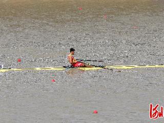 全运快讯丨河北选手韩崴夺得赛艇男子单人双桨比赛银牌