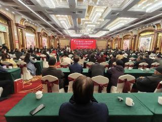 朱全增：捐赠上过天的画作给家乡