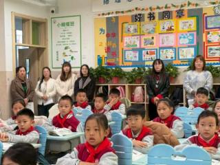 济南高新区凤凰路小学（西校区）开展“悦美早读”评比活动