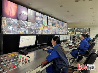 新闻纵深｜“人机共生”让绿钢更绿