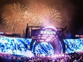 2025微博大眼音乐节创南京音乐节单日人数纪录，星粉共创引领音乐节新潮流