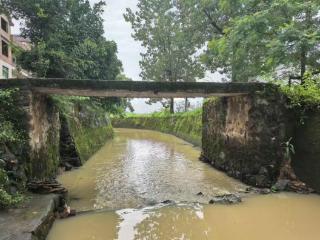 “揪心桥”变身“幸福桥”