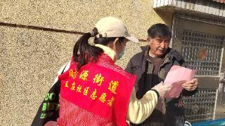 王庄社区积极开展反邪教宣传活动